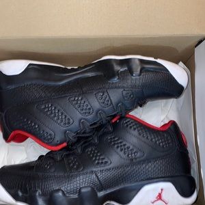 Jordan 9 low